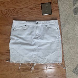 White distressed denim skirt
